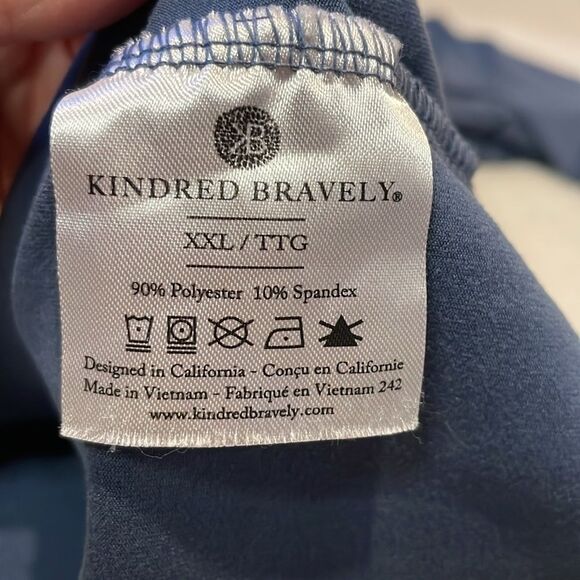 Kindred Bravely- Long Sleeve Navy Blue Stretch Nursing Top- Size XXL - see flaw! - Picture 6 of 8